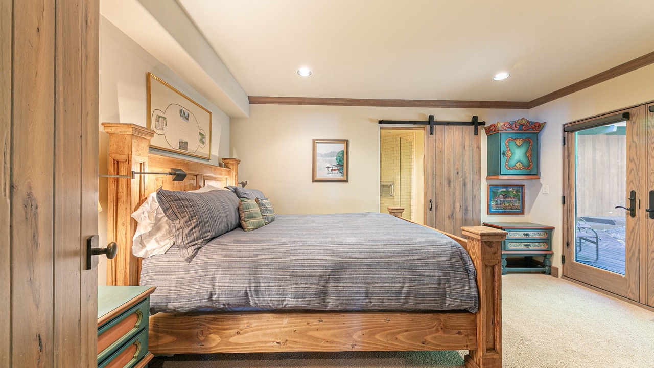 Photo of Bedroom in Tahoma