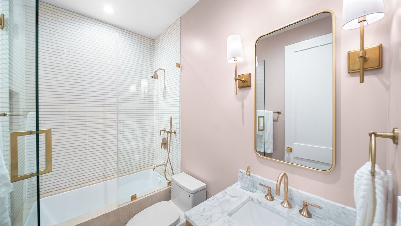 Photo of Bathroom in Mount Olympus