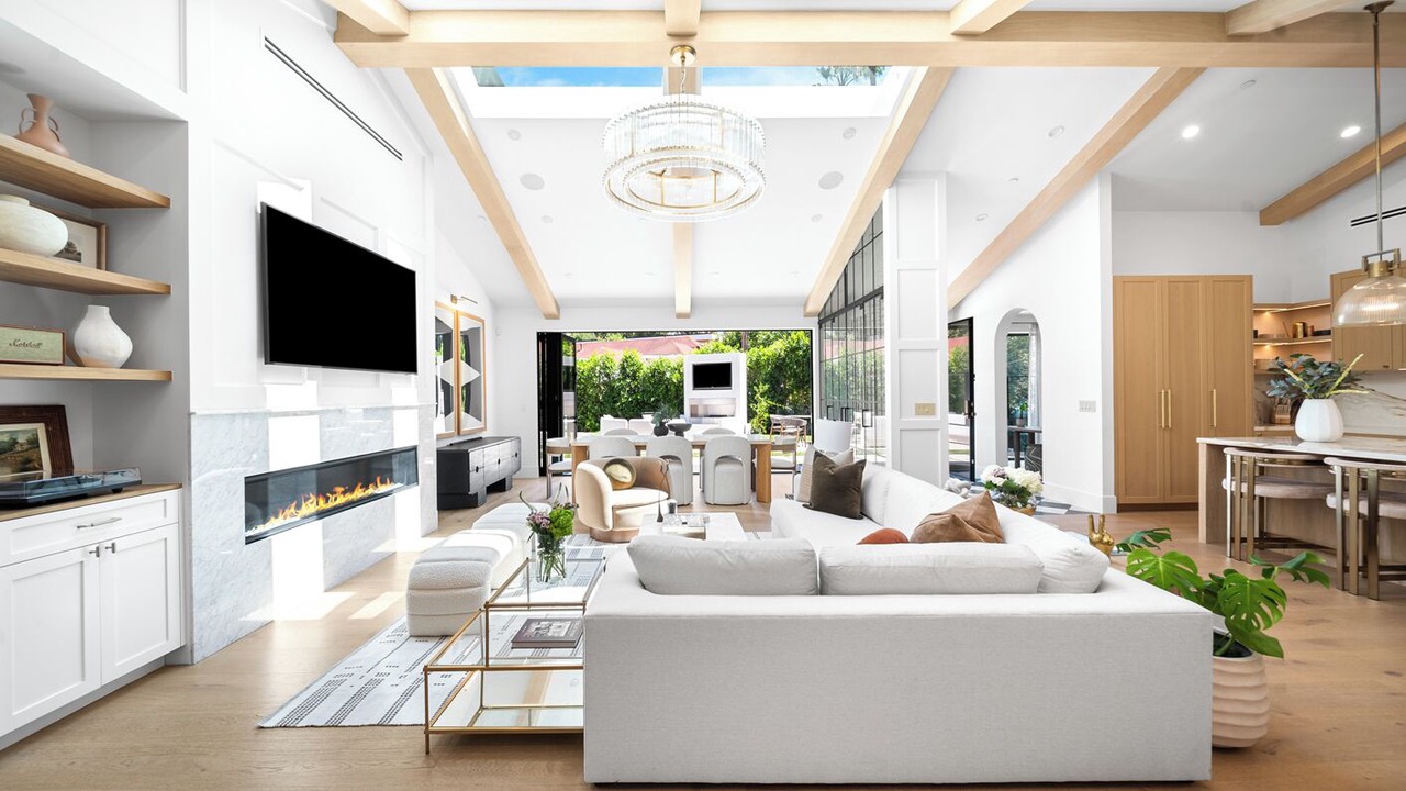 Photo of Livingroom in Mount Olympus