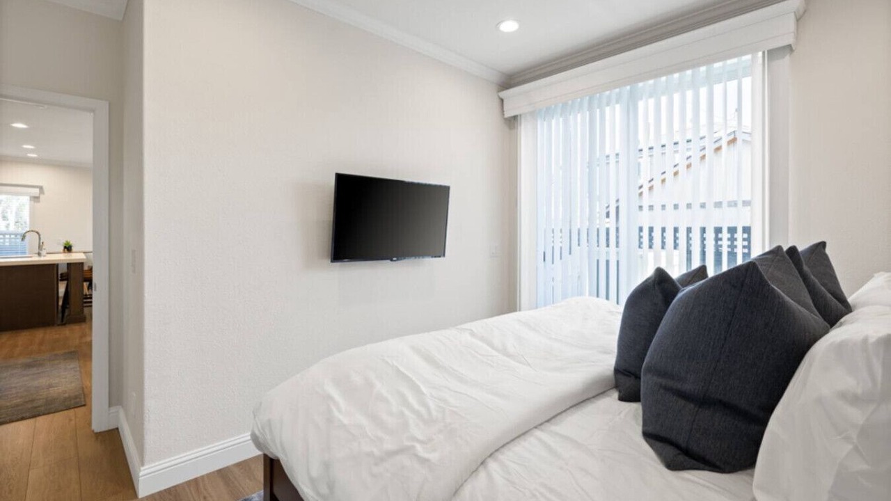 Photo of Bedroom in Morse Park