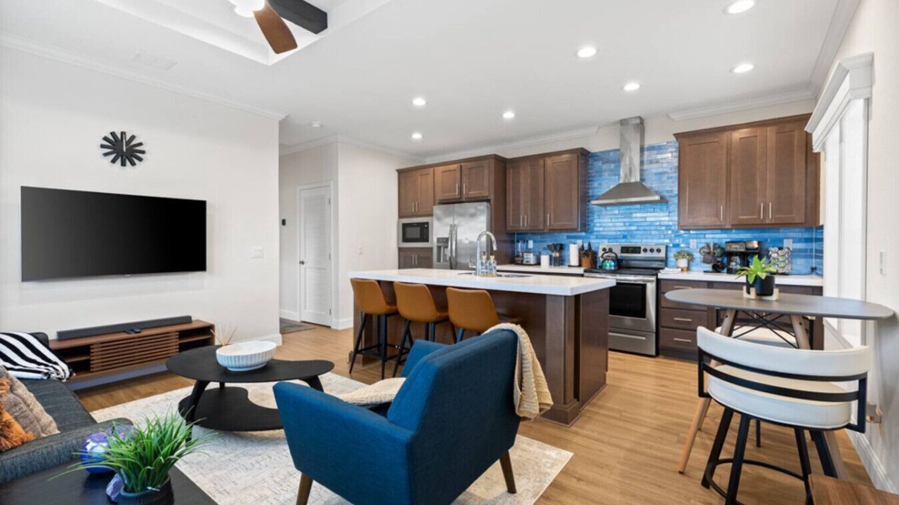 Photo of Livingroom in Morse Park