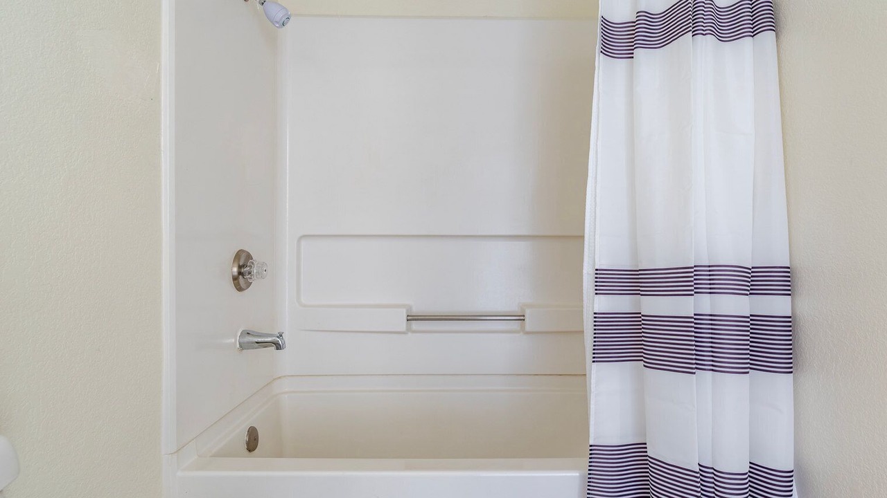 Photo of Bathroom in Shoreline West