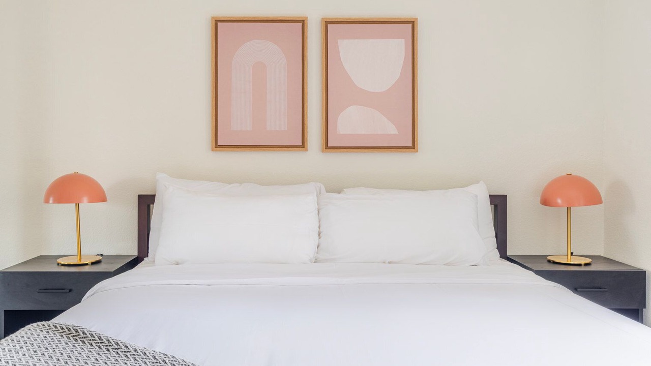 Photo of Bedroom in Shoreline West