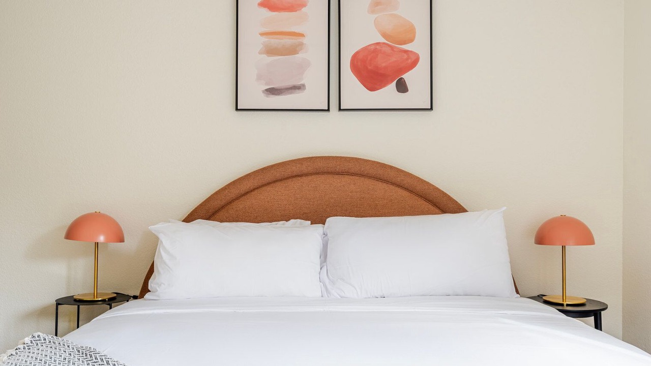 Photo of Bedroom in Shoreline West