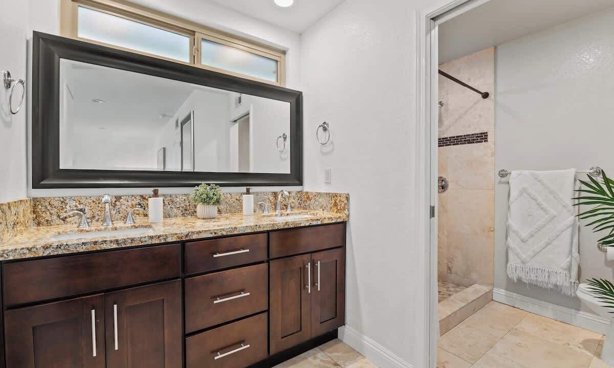 Photo of Bathroom in Linda Vista