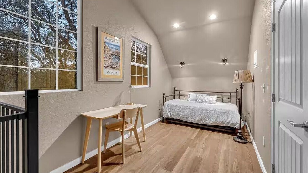 Photo of Bedroom in Redding