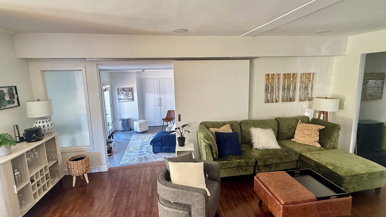 Photo of Livingroom in Naples