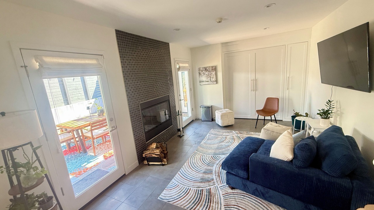Photo of Livingroom in Naples