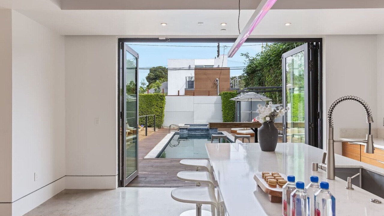 Photo of Outdoor in West Los Angeles