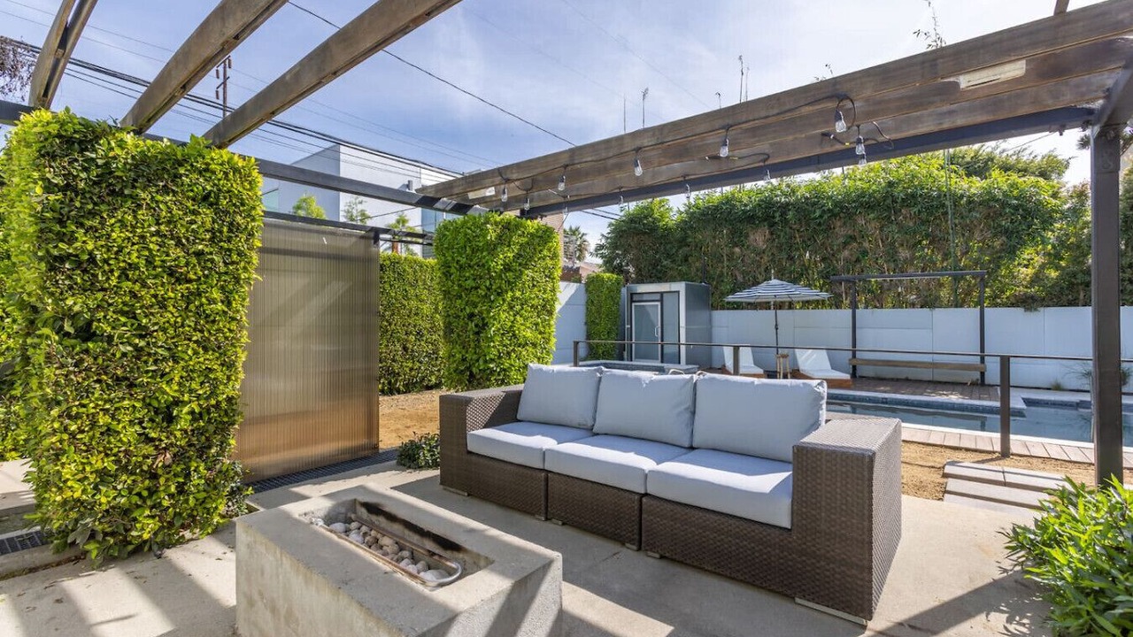 Photo of Patio Balcony in West Los Angeles