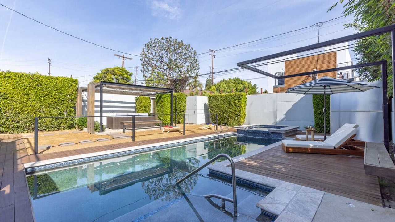Photo of Outdoor in West Los Angeles