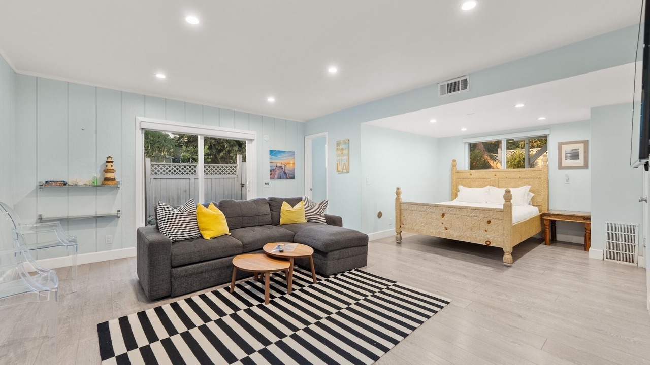 Photo of Livingroom in La Conchita