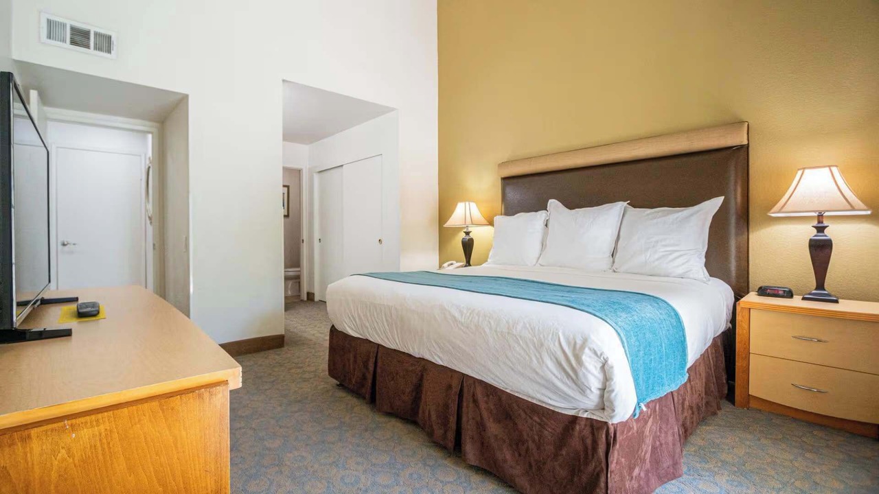 Photo of Bedroom in Palm Desert