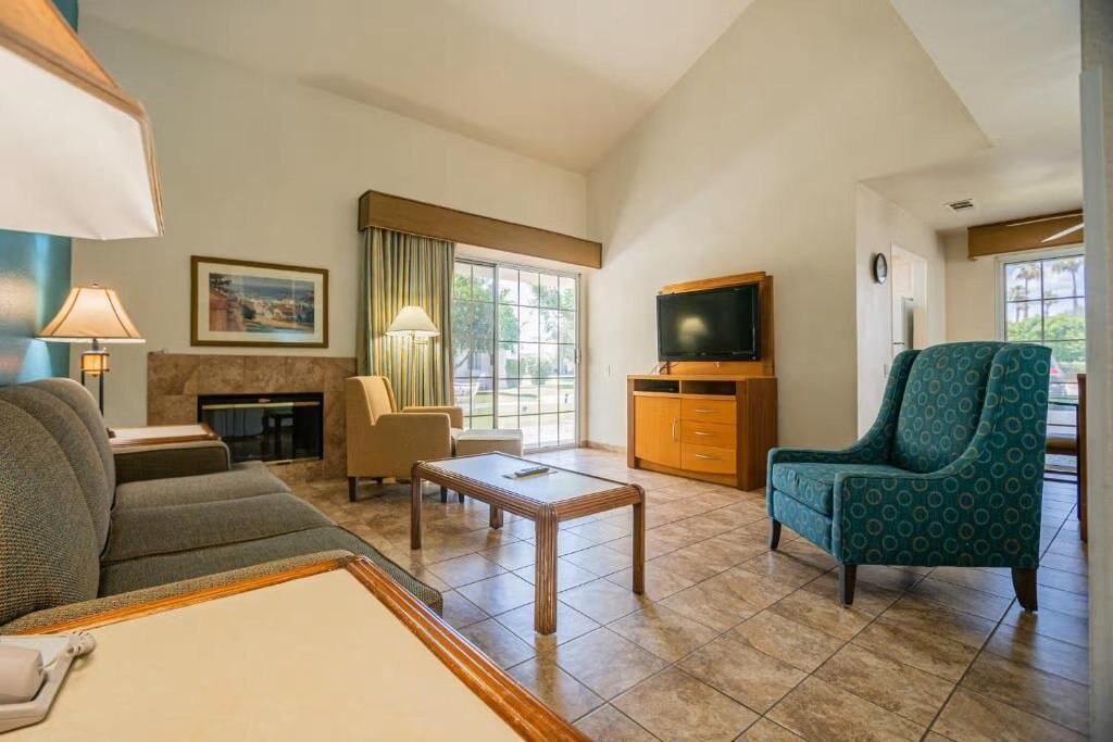 Photo of Livingroom in Palm Desert