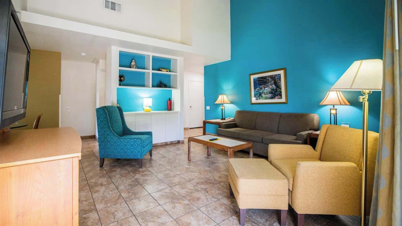 Photo of Livingroom in Palm Desert
