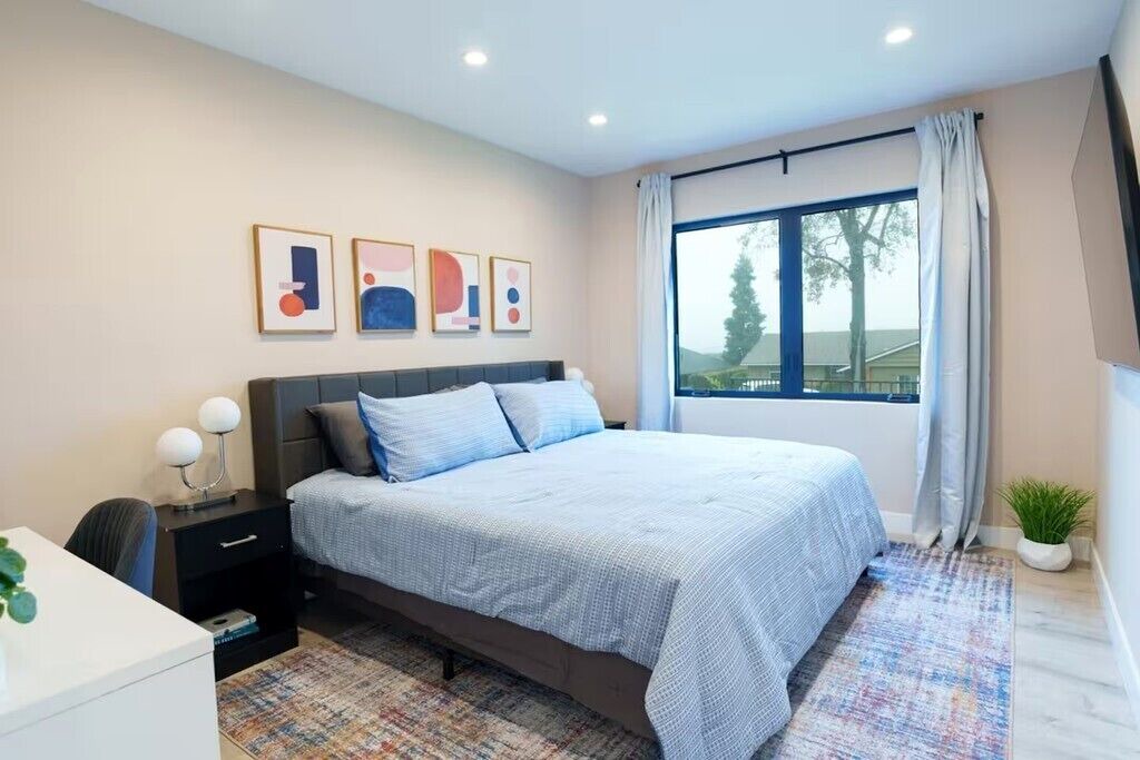 Photo of Bedroom in Crescenta Highlands