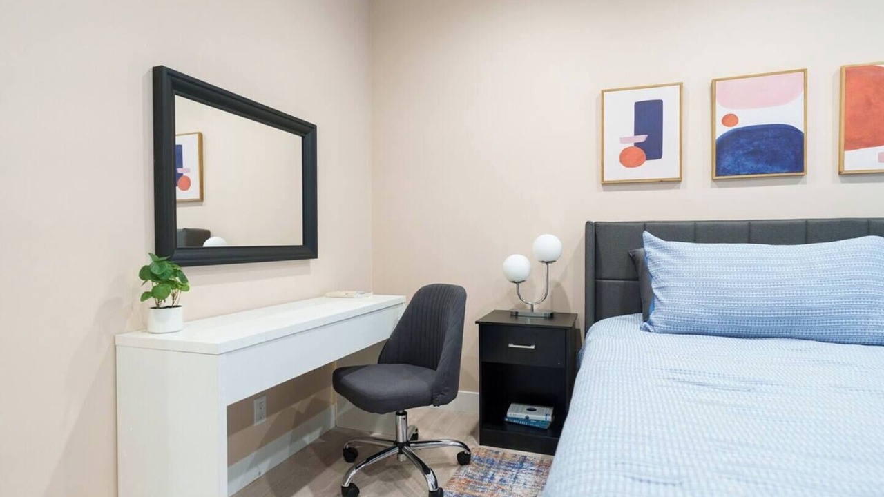 Photo of Bedroom in Crescenta Highlands