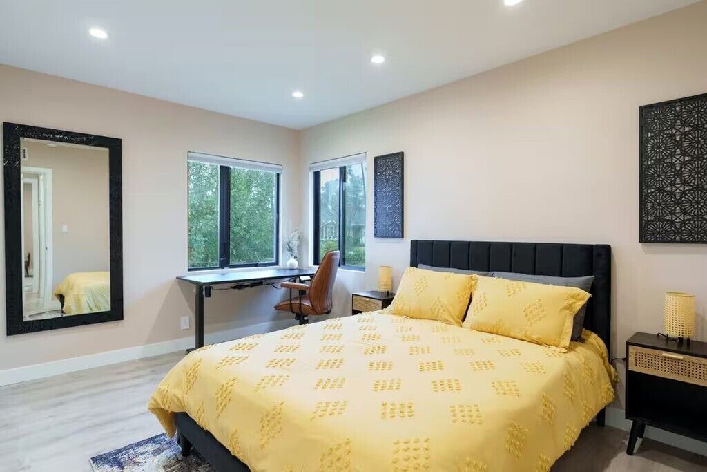 Photo of Bedroom in Crescenta Highlands