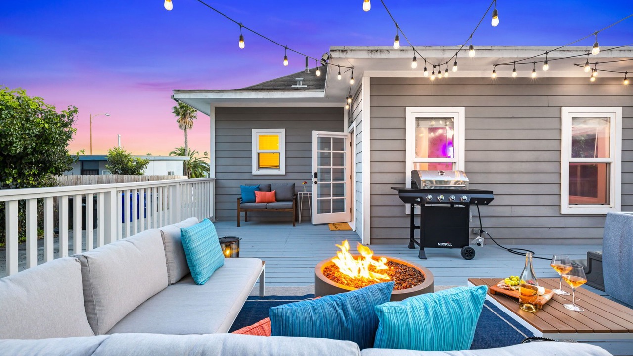 Photo of Patio Balcony in Roseville - Fleet Ridge