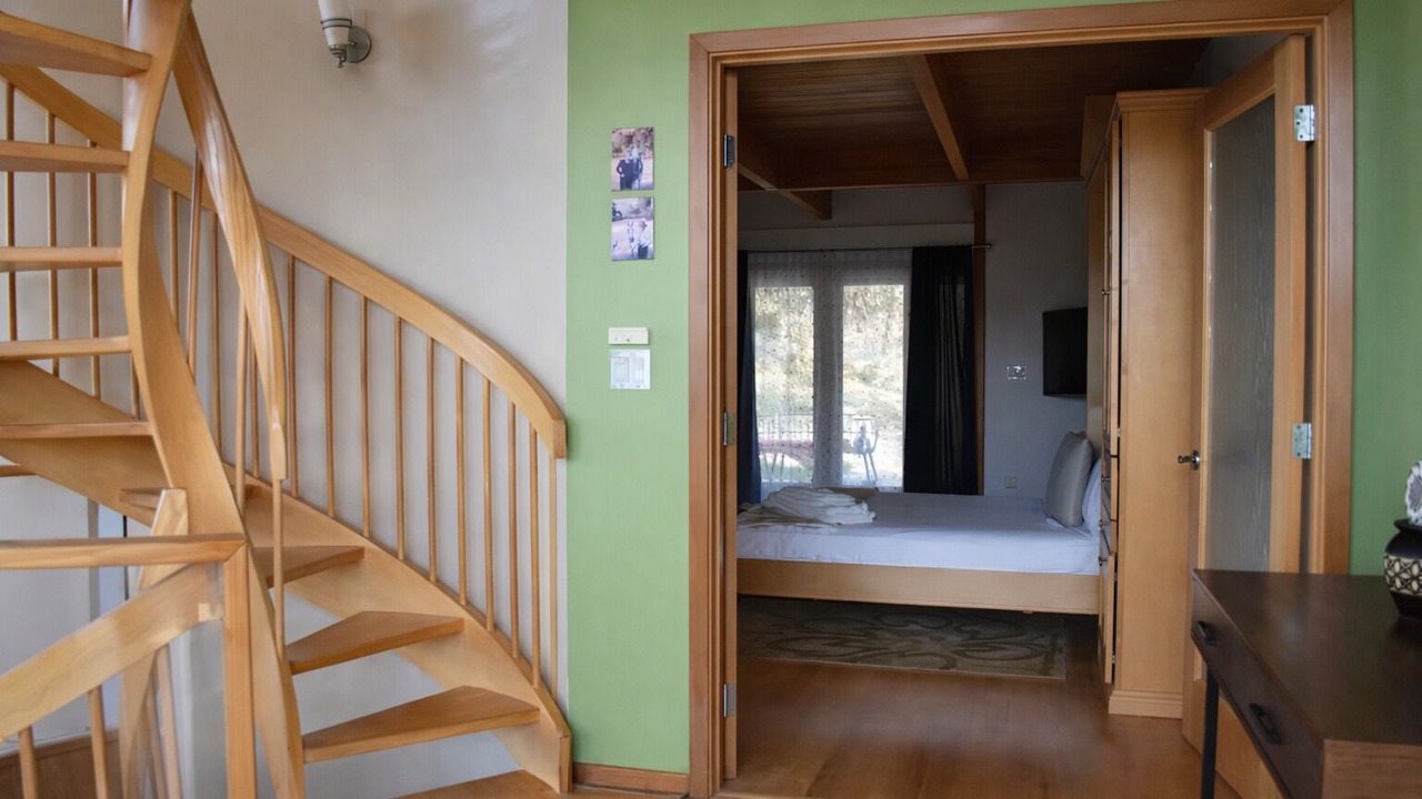 Photo of Bedroom in Los Gatos