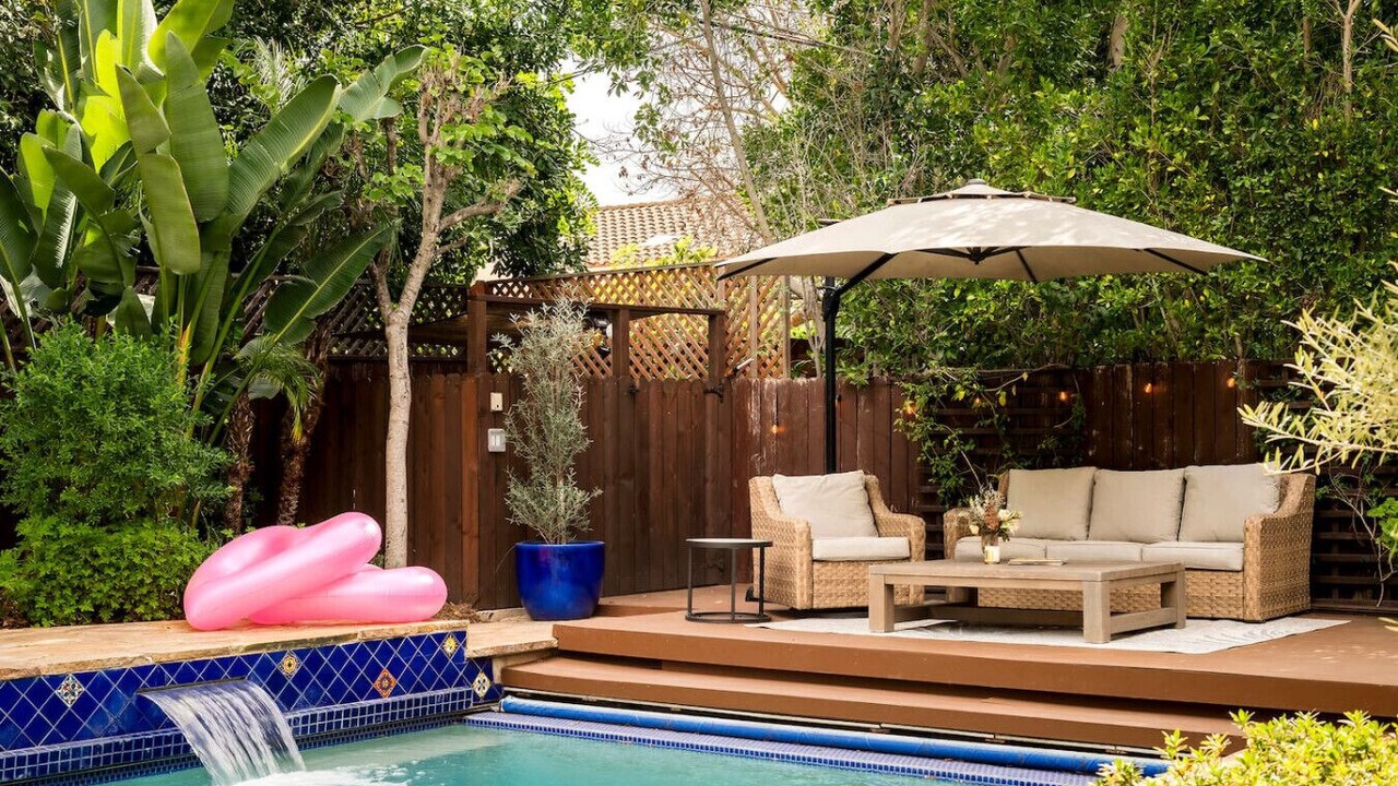 Photo of Outdoor in Sherman Oaks