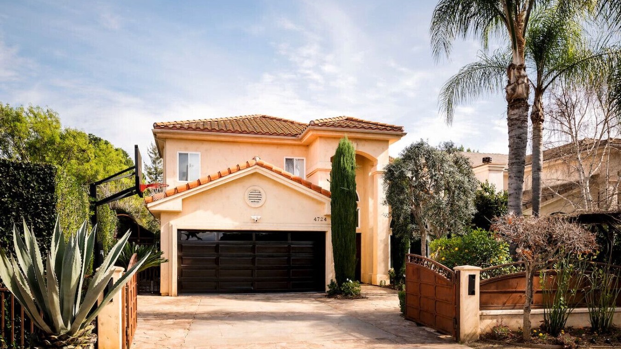 Photo of Outdoor in Sherman Oaks