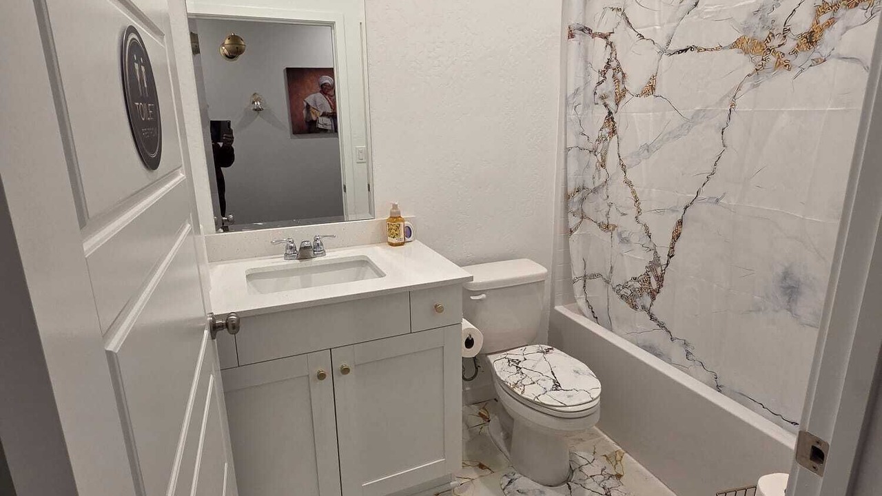 Photo of Bathroom in Clovis