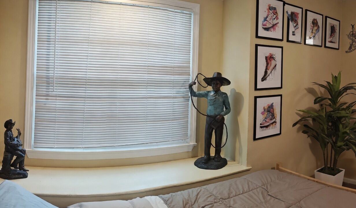 Photo of Bedroom in Orange