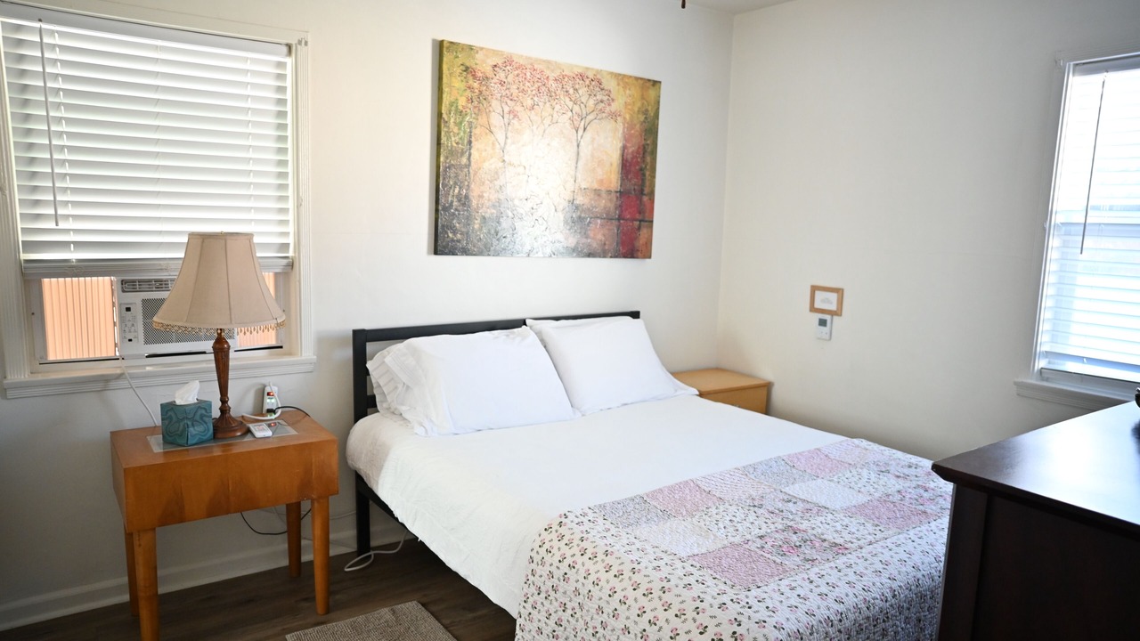 Photo of Bedroom in El Segundo
