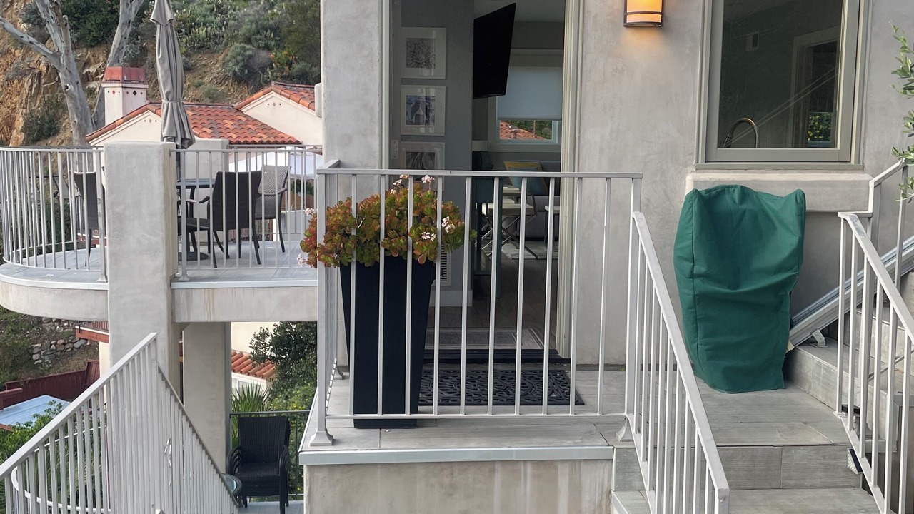Photo of Outdoor in Avalon