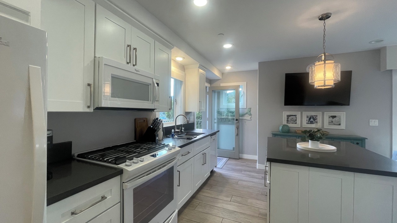 Photo of Kitchen in Avalon