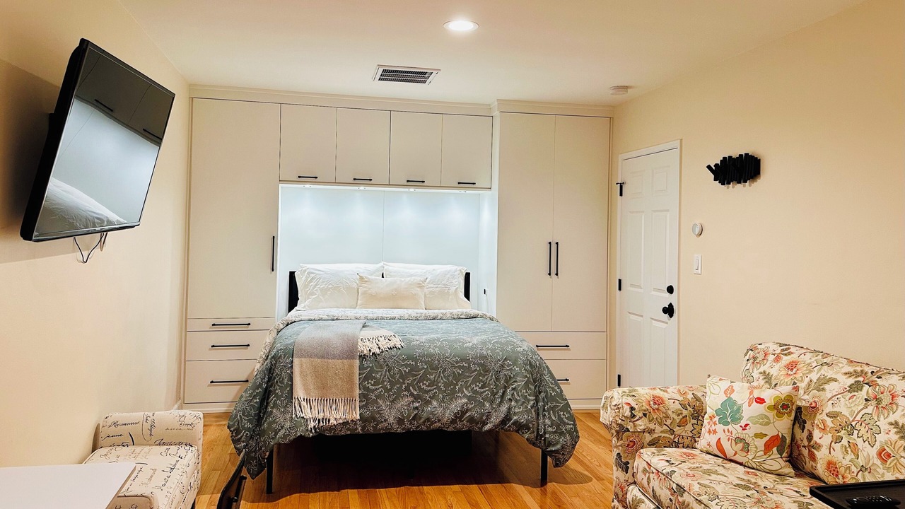 Photo of Bedroom in Magnolia Park