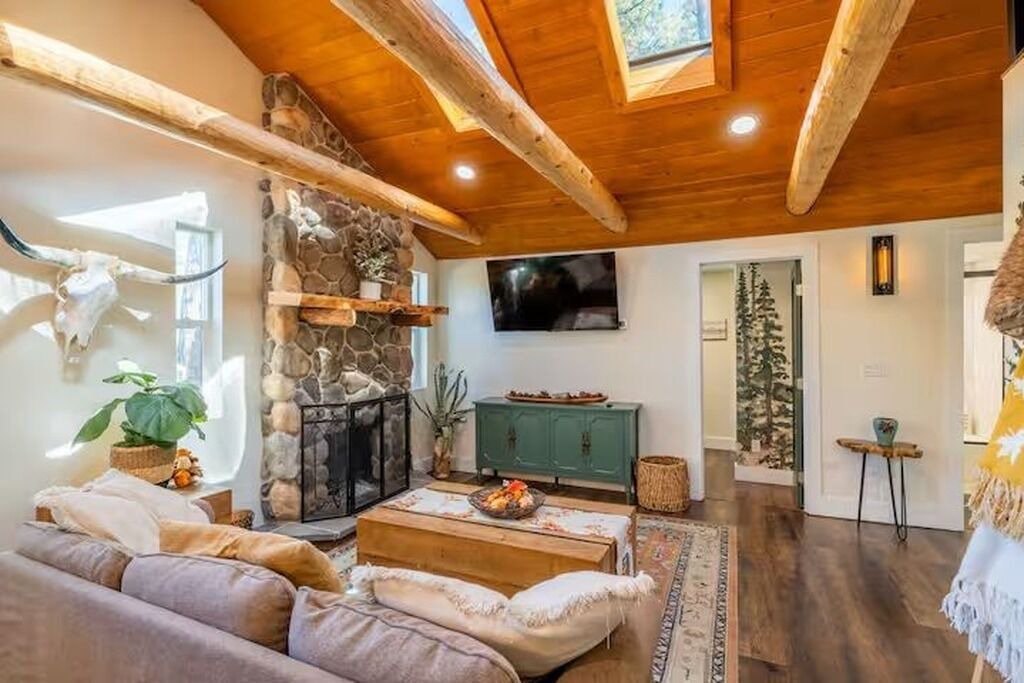 Photo of Livingroom in Mountain Club