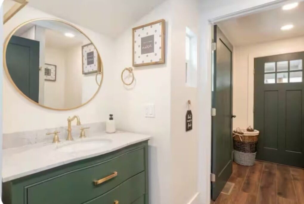 Photo of Bathroom in Mountain Club