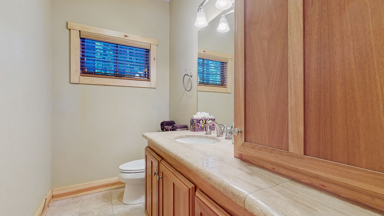 Photo of Bathroom in Sierra Tract