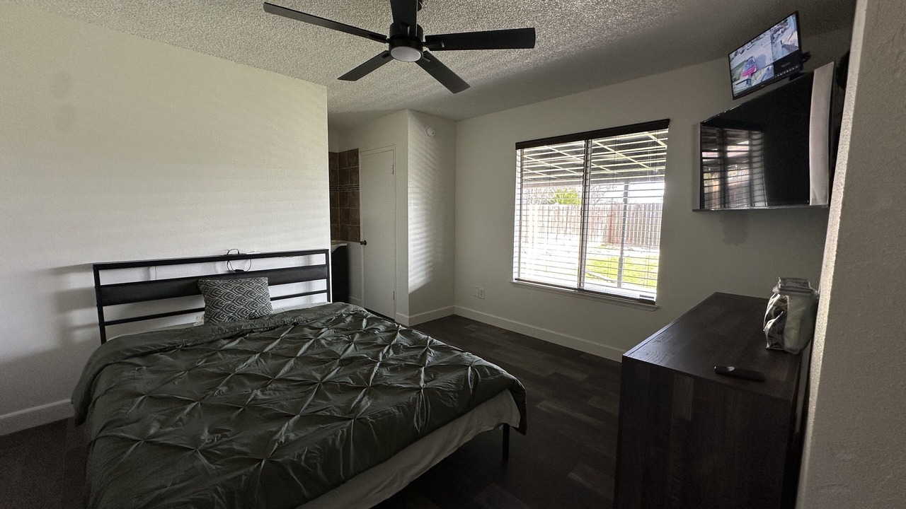 Photo of Bedroom in Pumpkin Center
