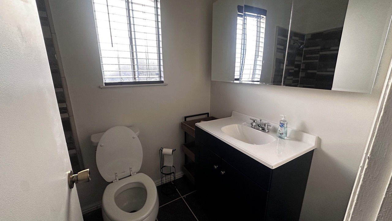 Photo of Bathroom in Pumpkin Center