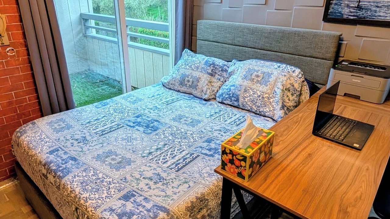 Photo of Bedroom in Marin City