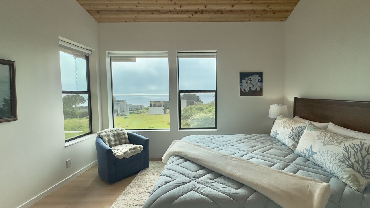 Photo of Bedroom in Sea Ranch