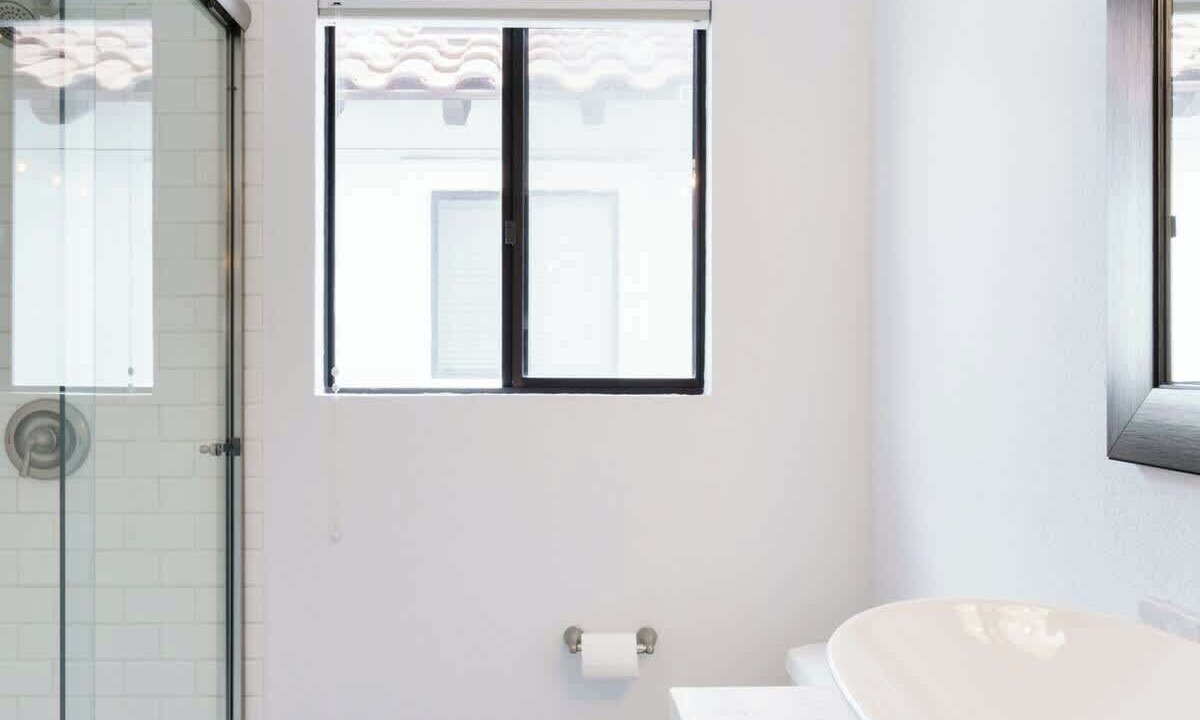 Photo of Bathroom in Ocean Beach