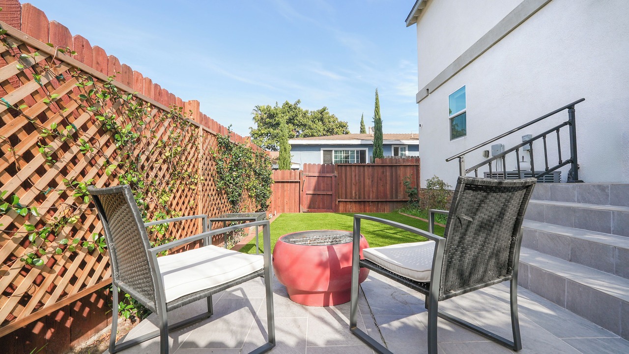Photo of Patio Balcony in Inglewood