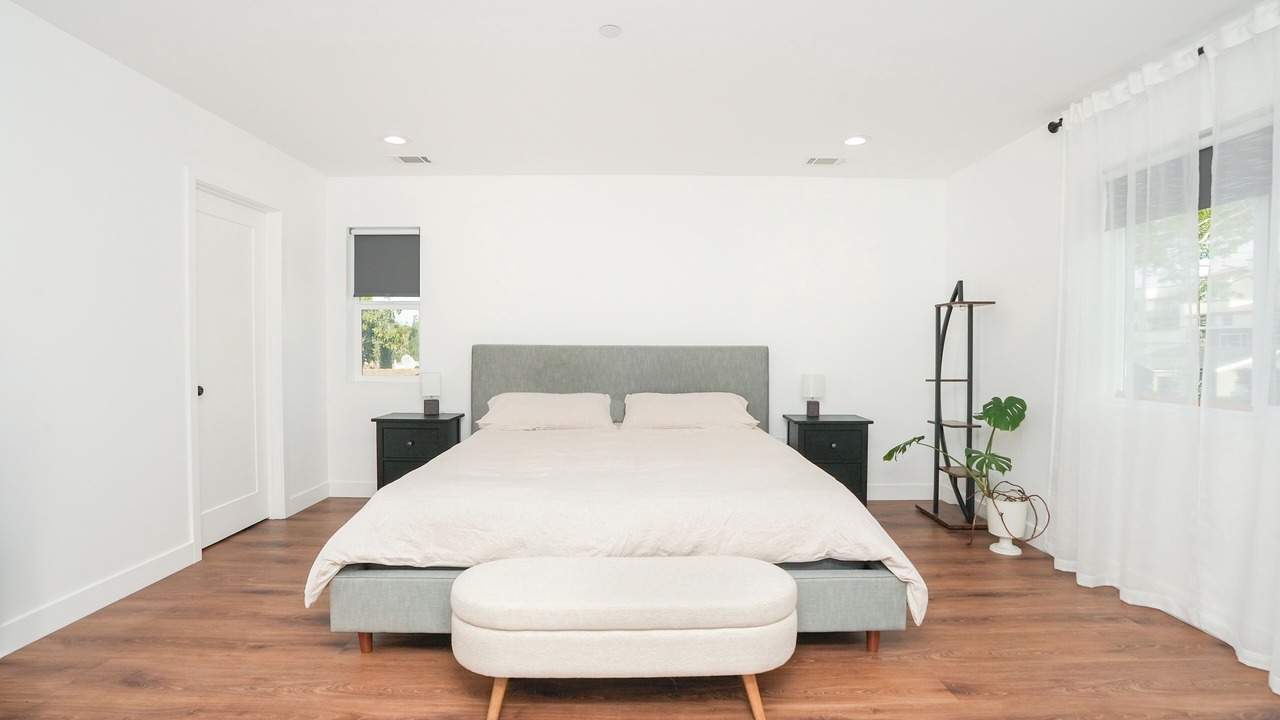 Photo of Bedroom in Inglewood