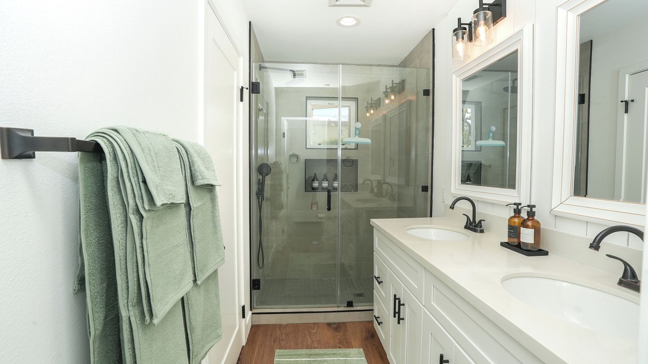 Photo of Bathroom in Inglewood