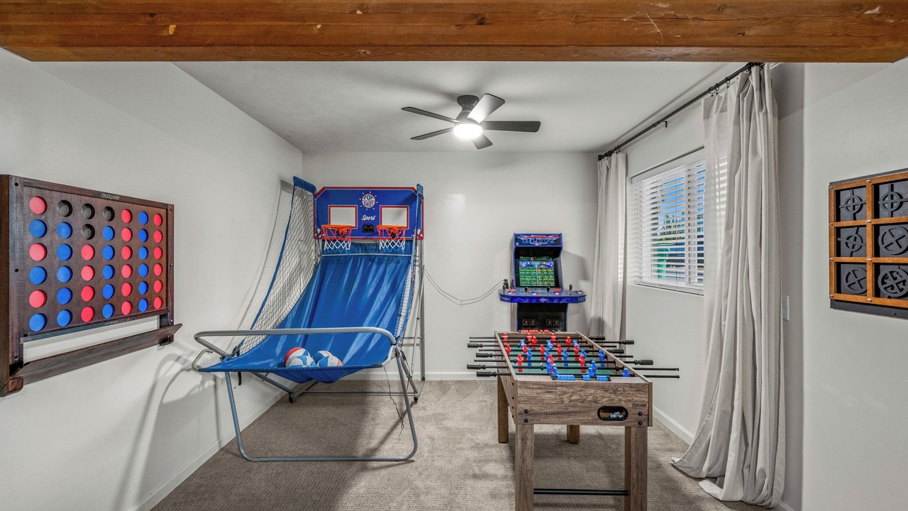 Photo of Bedroom in Stoneybrook