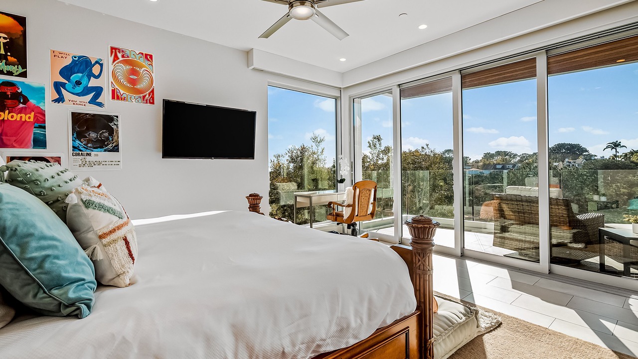 Photo of Bedroom in Del Mar Heights