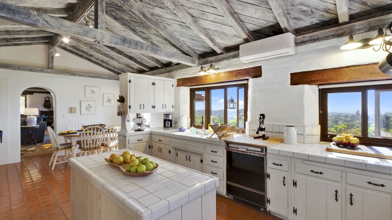 Photo of Kitchen in Vista