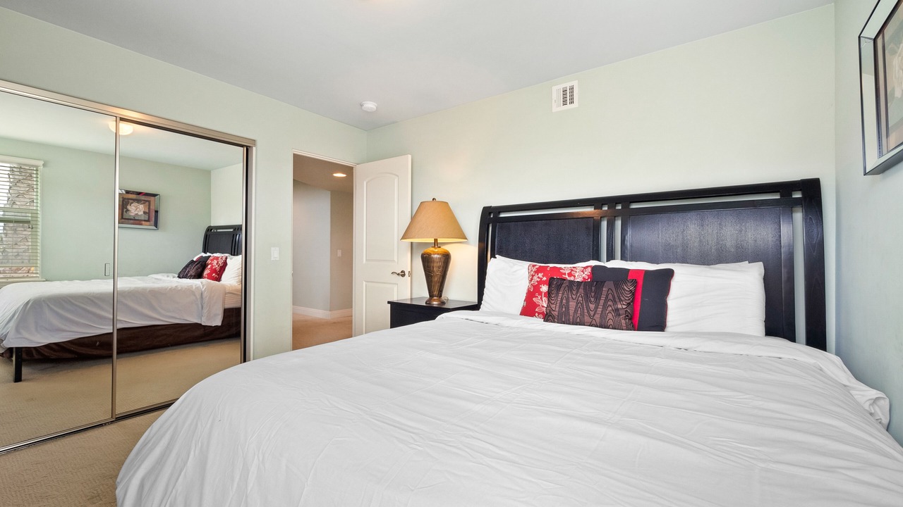 Photo of Bedroom in South Oceanside