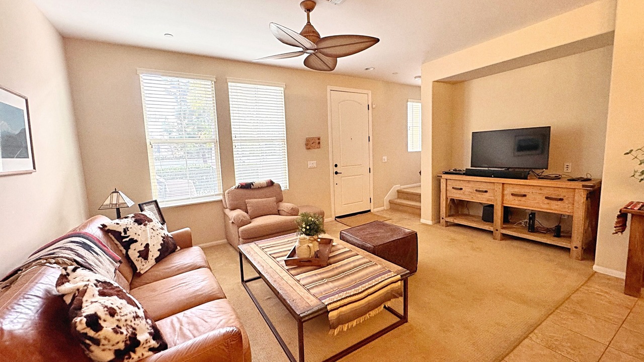 Photo of Livingroom in Carmel Valley