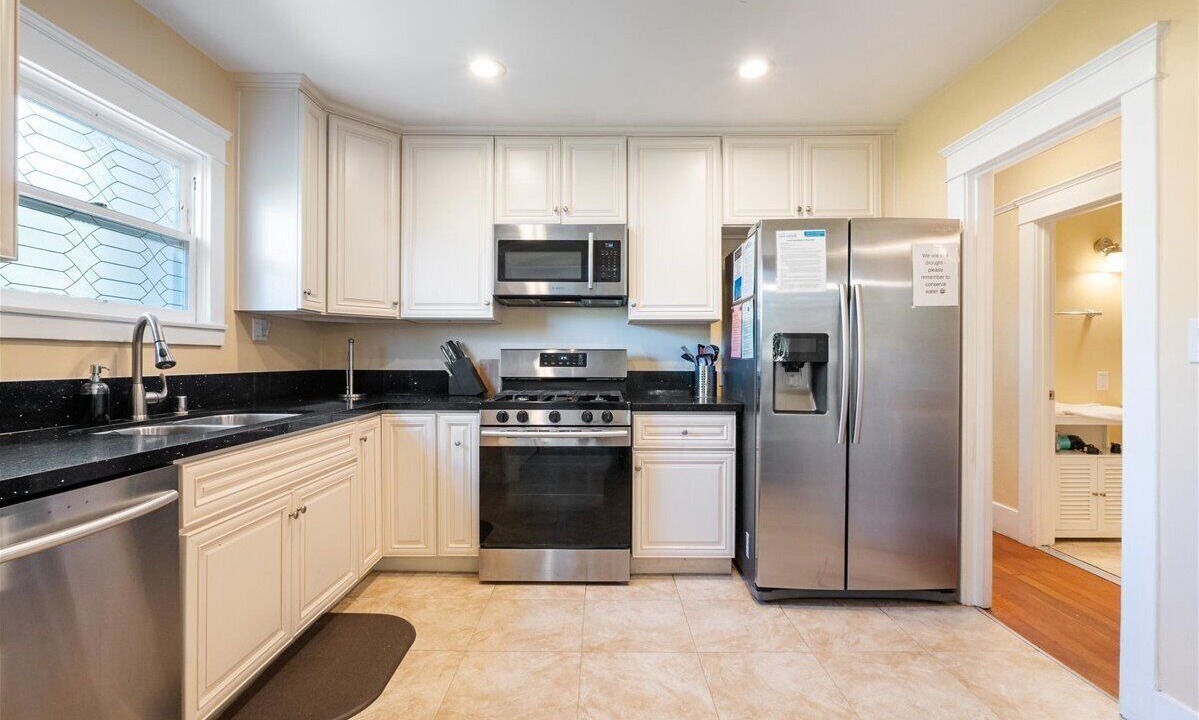 Photo of Kitchen in Village of La Jolla