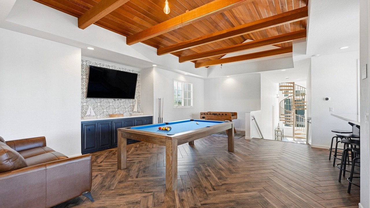 Photo of Bedroom in Country Club